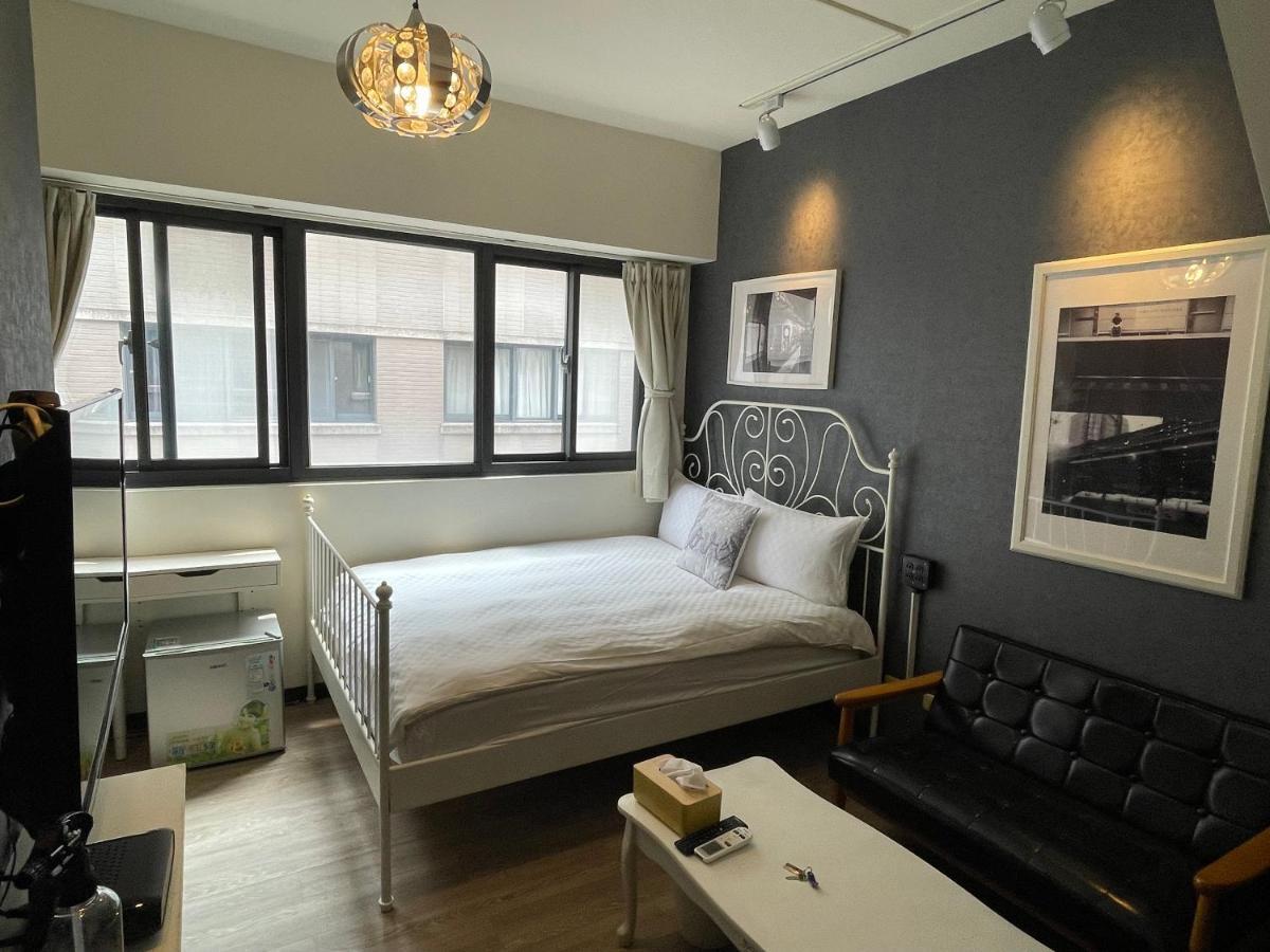 台中一中街格雷熊 Taichung Exterior foto
