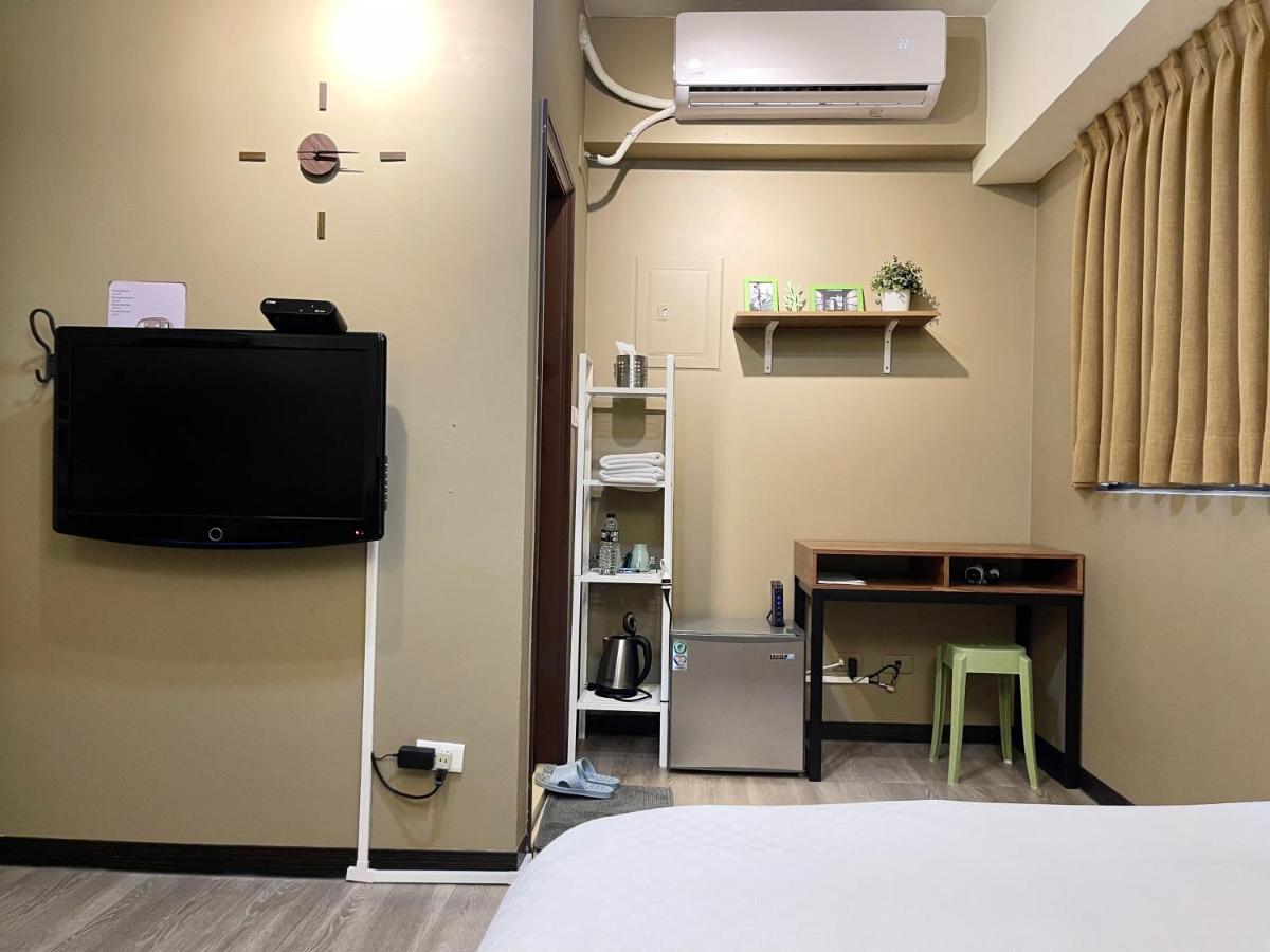 台中一中街格雷熊 Taichung Exterior foto